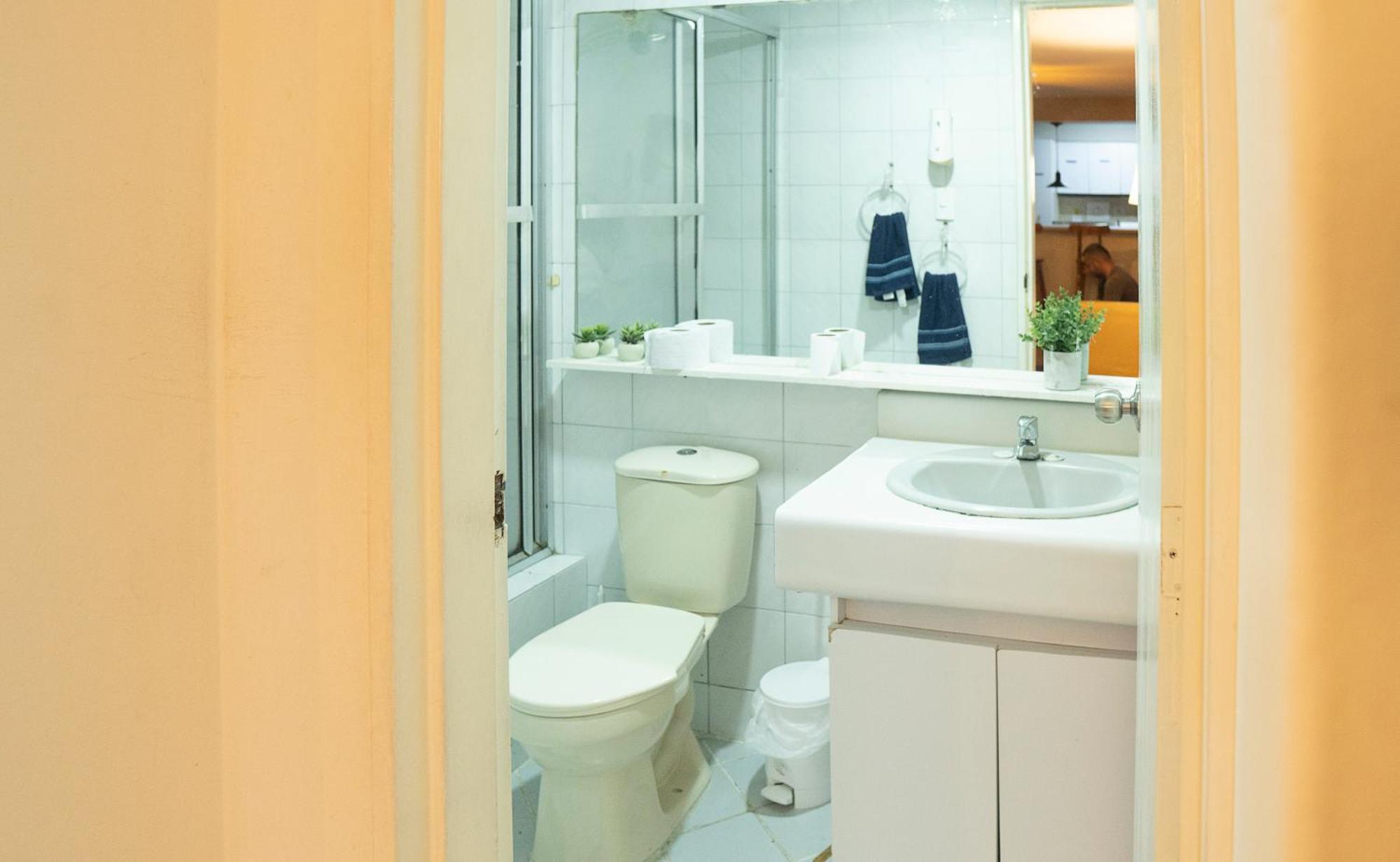 Africa House-Casa Hotel Laureles-La70 Medellín Eksteriør billede