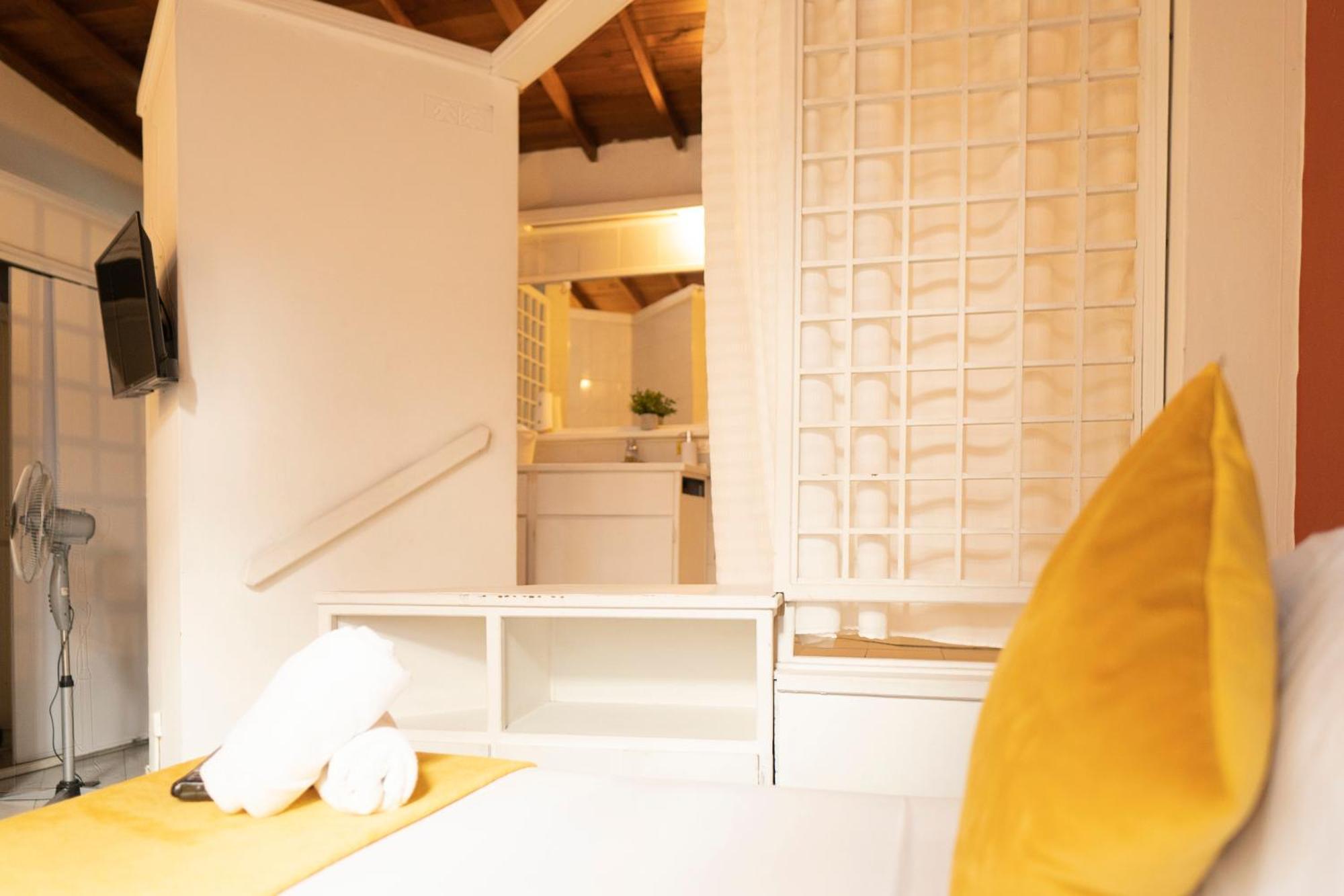 Africa House-Casa Hotel Laureles-La70 Medellín Eksteriør billede