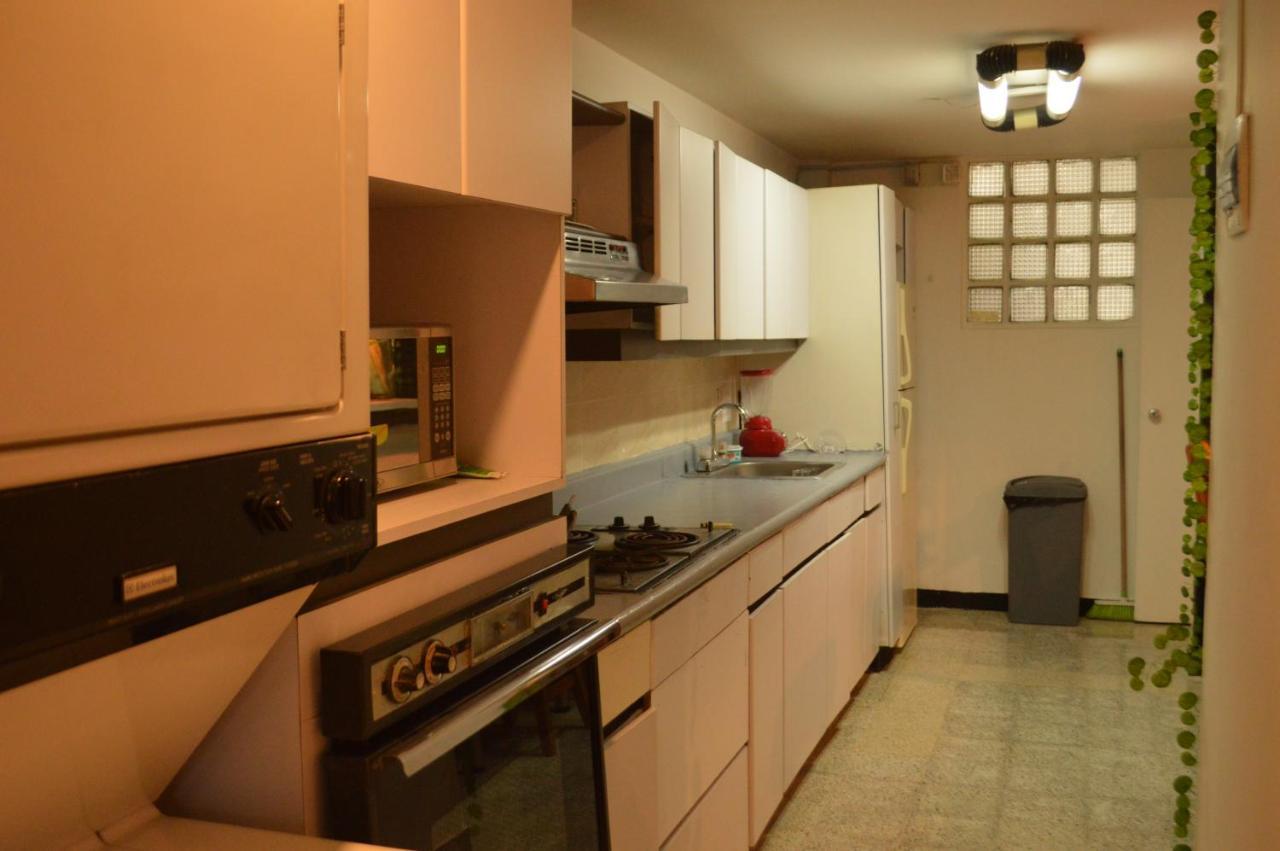 Africa House-Casa Hotel Laureles-La70 Medellín Eksteriør billede